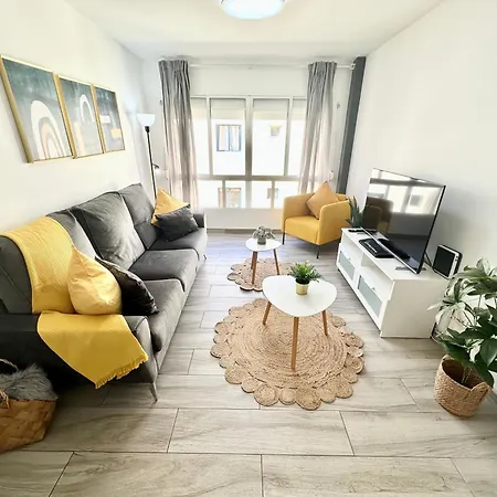 Mango Sorbet Super Central, 3 Desks, High Speed Internet, 3 Bedrooms And 2 Bathrooms Κοραλέχο