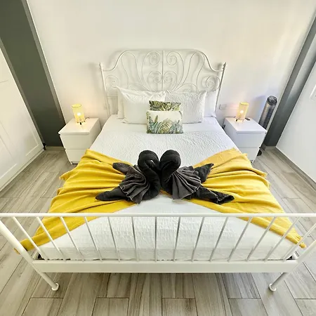 公寓 Mango Sorbet Super Central, 3 Desks, High Speed Internet, 3 Bedrooms And 2 Bathrooms