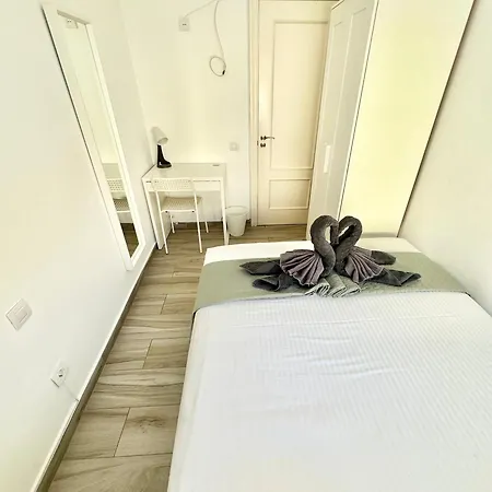 Mango Sorbet Super Central, 3 Desks, High Speed Internet, 3 Bedrooms And 2 Bathrooms * Κοραλέχο