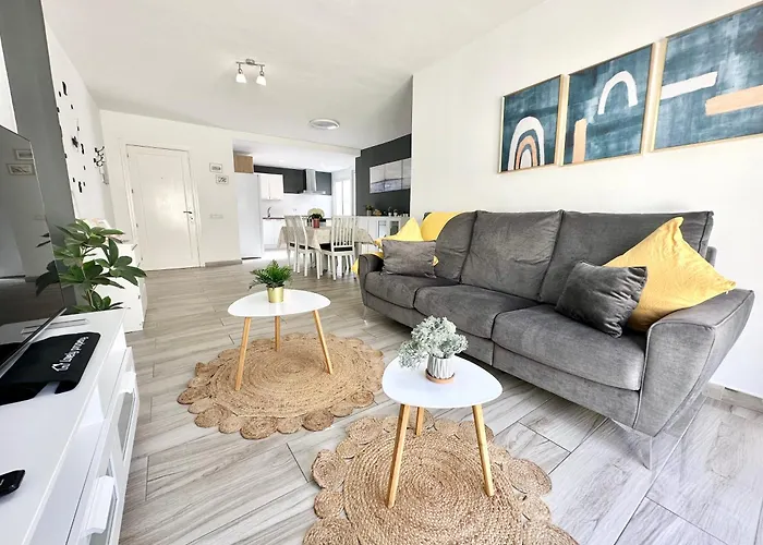 Apartamento Mango Sorbet Súper Central, 3 Desks, High Speed Internet, 3 Bedrooms&2 Bathrooms *